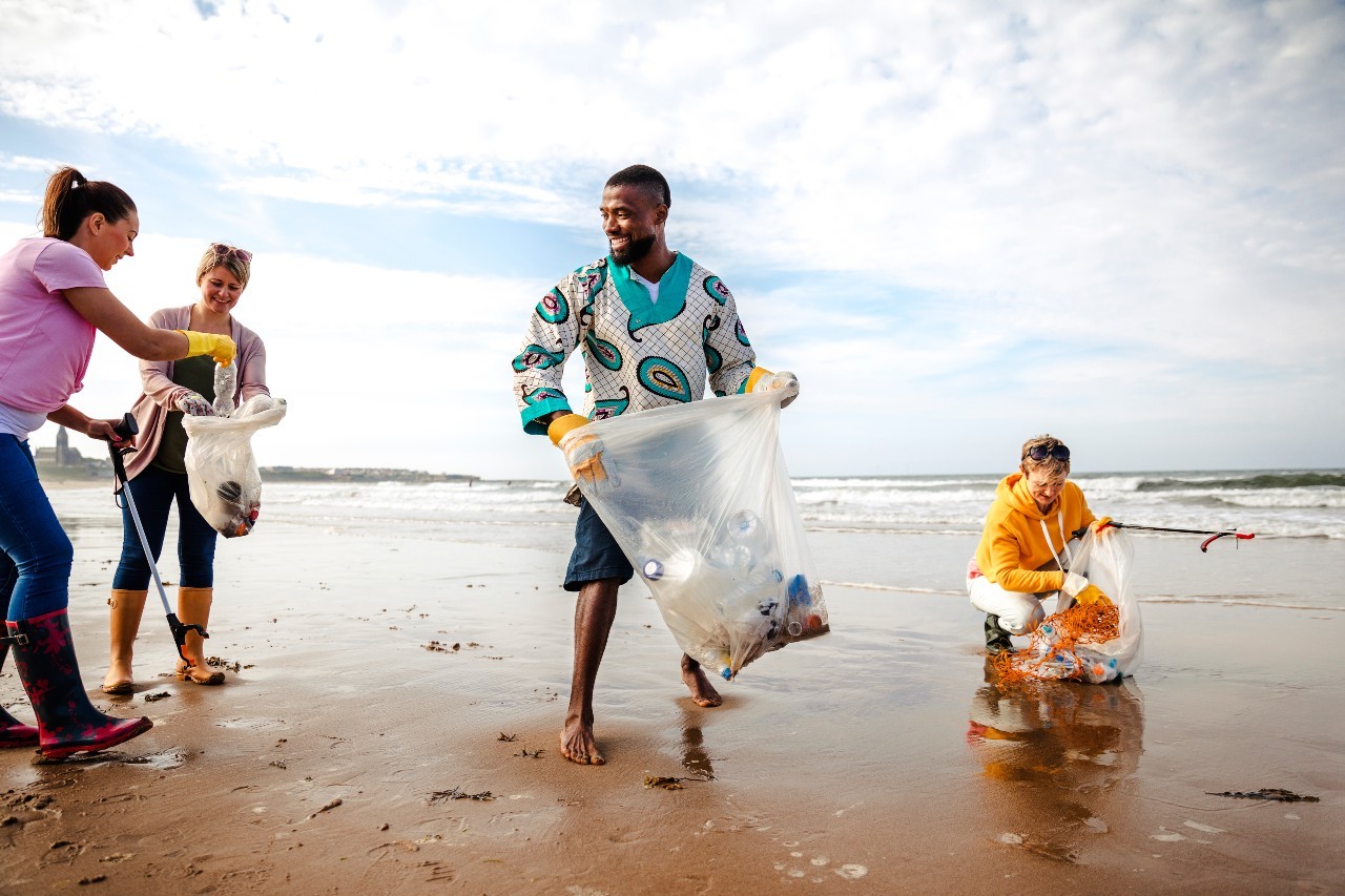 Beach clean up 1